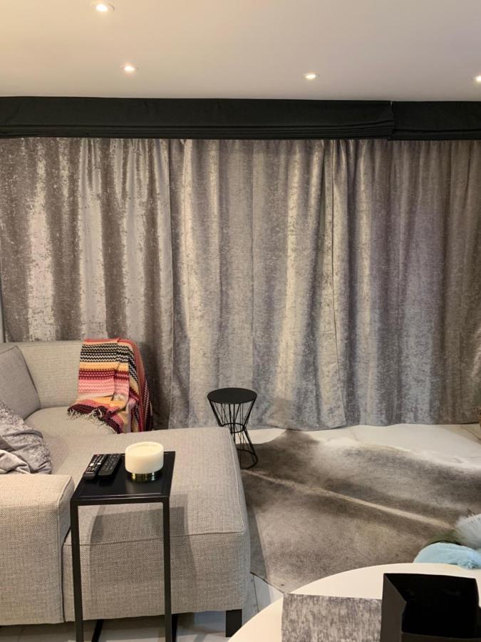 Luxe Studio/Suite Met Zeezicht En Volle Zon 克诺克－海斯特 外观 照片